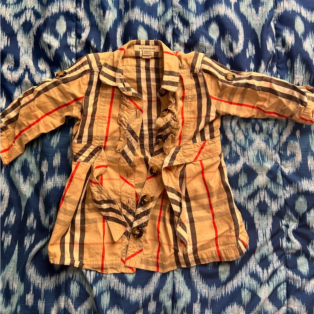 Authentic baby Burberry dress. Worn twice. Size 6 months